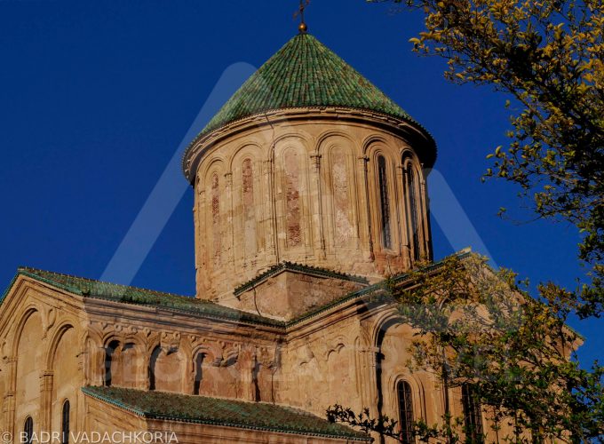 One day tour from Tbilisi to Kutaisi and back – Bagrati and Gelati Monasteries (UNESCO)
